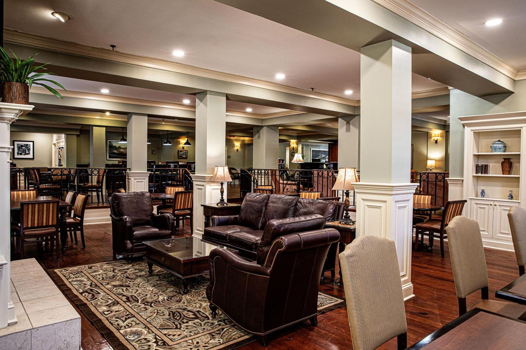 Hampton Inn Charleston-Historic District Экстерьер фото