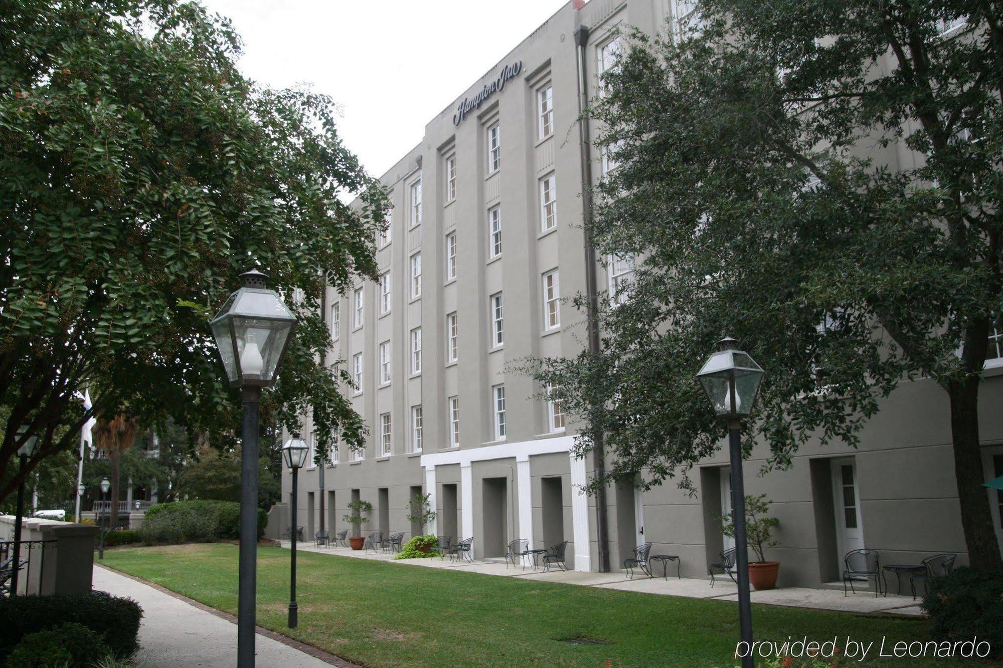 Hampton Inn Charleston-Historic District Экстерьер фото